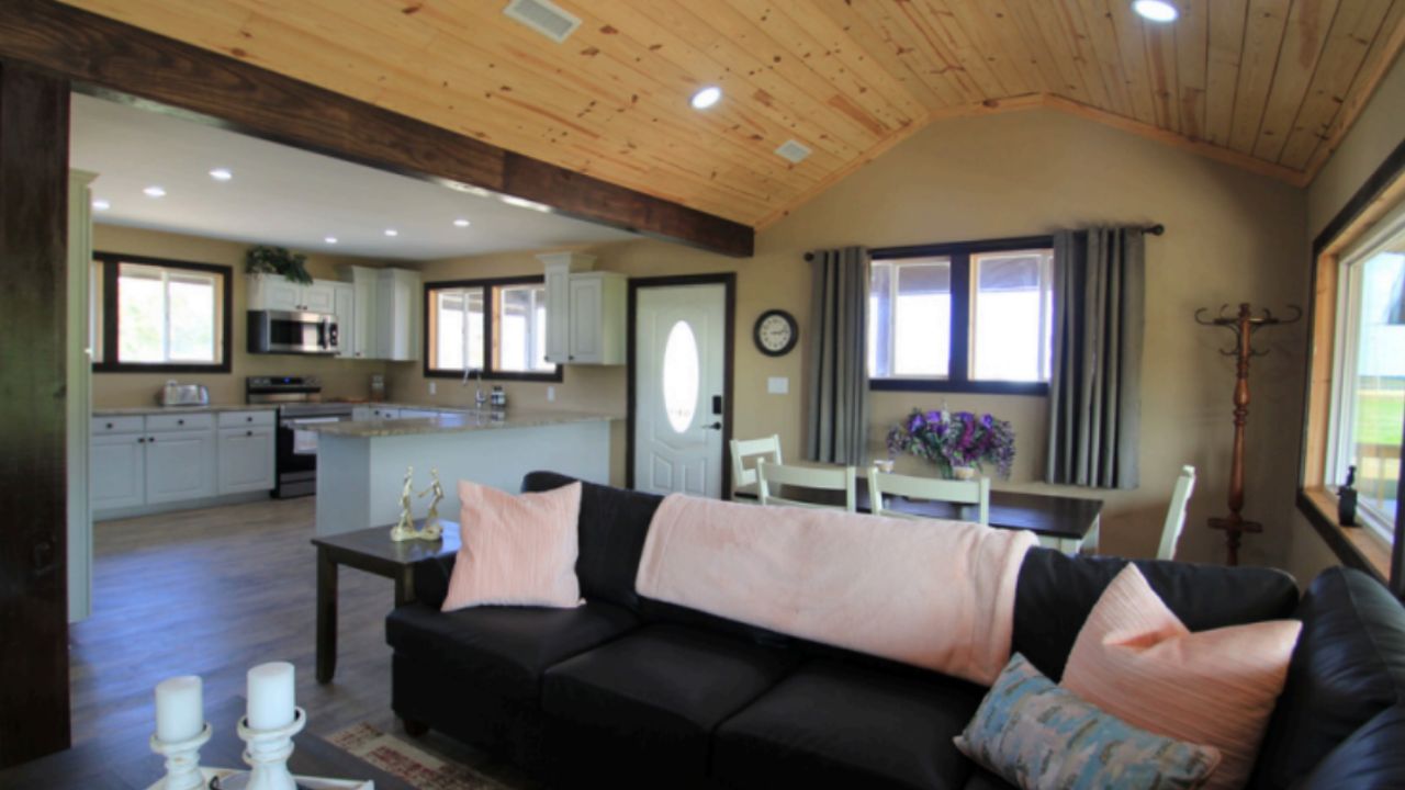 The English Country Barn Wedding - Onsite Accomodation (3)